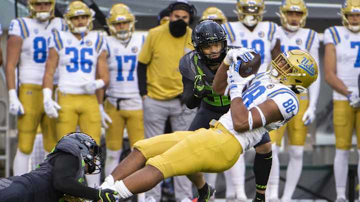 Former Husky Colson Yankoff is No Longer a UCLA Quarterback