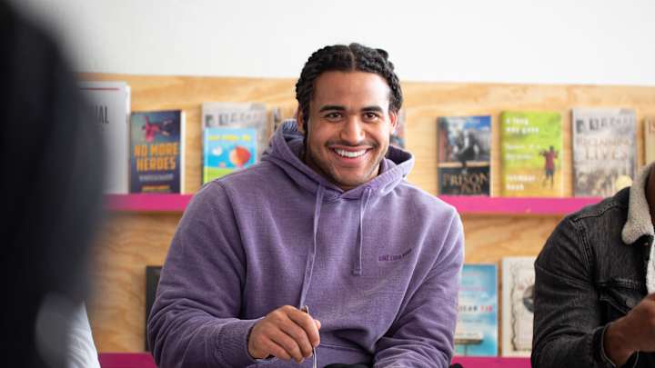 Eric Kendricks Named Vikings Nominee For 2020 Walter Payton Man of the Year Award