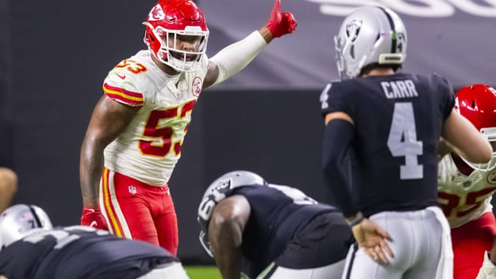 How Anthony Hitchens Holds the Chiefs' Defense Together