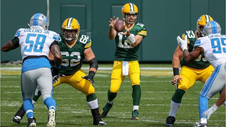 Only Two Packers Lead NFC Pro Bowl Voting