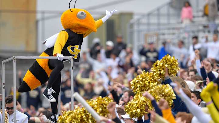 Which College Football Games in Week 16 Are Postponed Due to COVID-19? Which College Football Games in Week 16 Are Postponed Due to COVID-19?