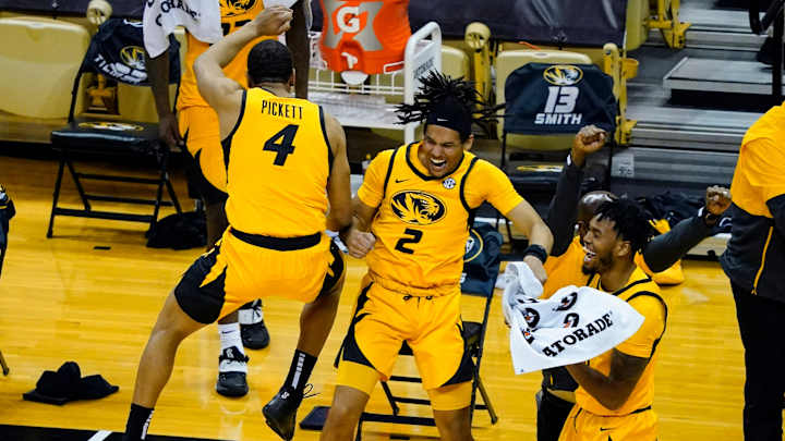 Missouri Hangs on to Best No. 6 Illinois, 81-78