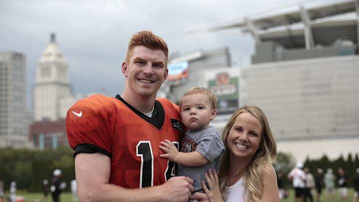 Bengals Fans Thank Andy and JJ Dalton with Banner in Return to Paul Brown Stadium