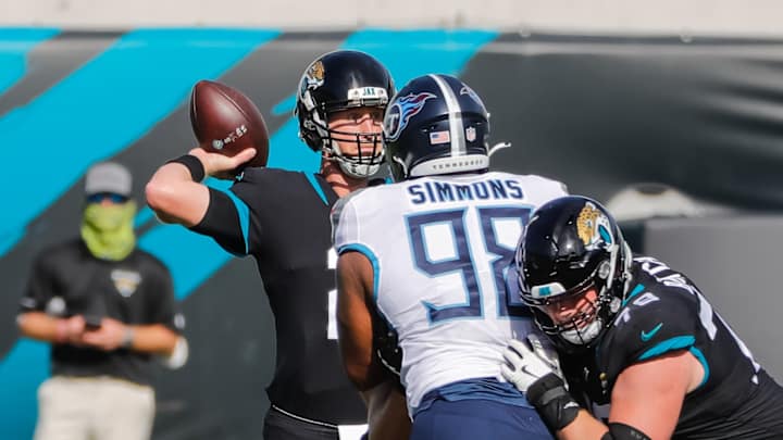 Mania Makes a Comeback: 5 Observations on Jaguars Benching Glennon for Minshew Vs. Titans Mania Makes a Comeback: 5 Observations on Jaguars Benching Glennon for Minshew Vs. Titans