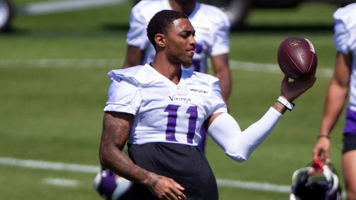 Former Titans Receiver Released