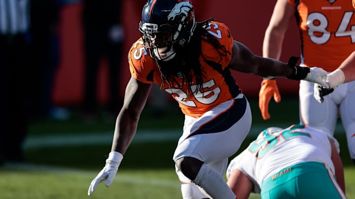 Broncos' RB Melvin Gordon to Finish Season After DUI Court Case Pushed to January, per Report