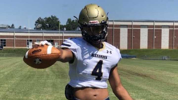 Highlights & Evaluation: Louisville DE Signee Ryheem Craig Highlights & Evaluation: Louisville DE Signee Ryheem Craig