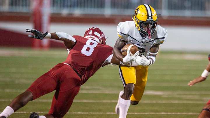 Highlights & Evaluation: Louisville S Signee TJ Quinn Highlights & Evaluation: Louisville S Signee TJ Quinn