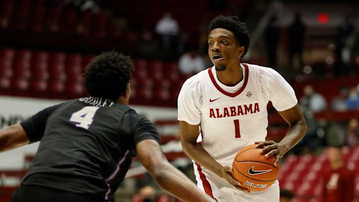 Alabama Basketball Erases Double-Digit Deficit, Squeaks Past Furman, 83-80 Alabama Basketball Erases Double-Digit Deficit, Squeaks Past Furman, 83-80