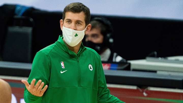 Brad Stevens Appreciated 'Celtics Suck' Chants From Fake Sixers Fans