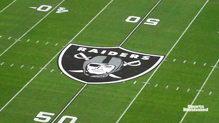 Raiders Todd Christensen Embodied the Silver and Black