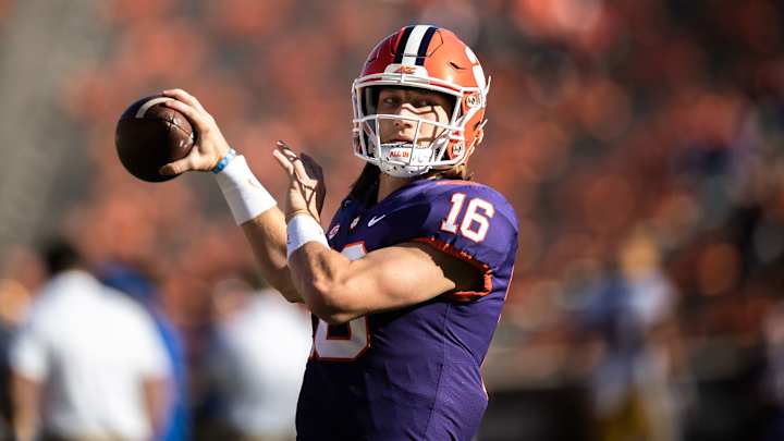 College Football Expert Picks: Championship Weekend (and More)