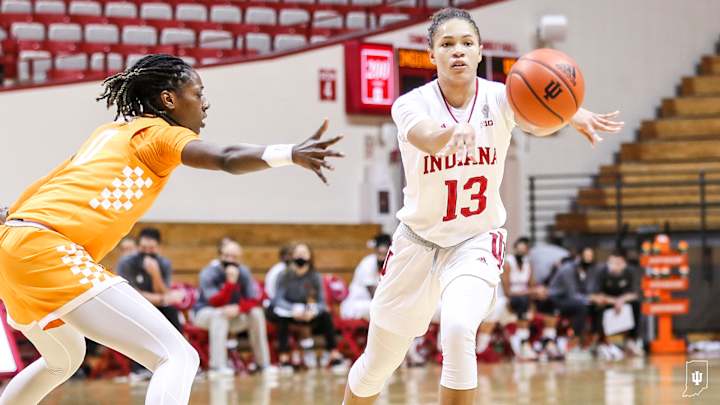 Jaelynn Penn Expected to Miss Next Two Weeks with Ankle Injury