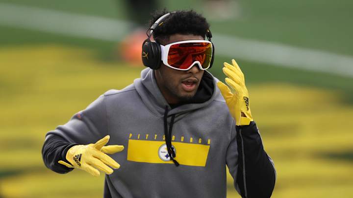 Last Dance: JuJu Smith-Schuster to Stop Dancing on Opposing Teams' Logos Last Dance: JuJu Smith-Schuster to Stop Dancing on Opposing Teams' Logos