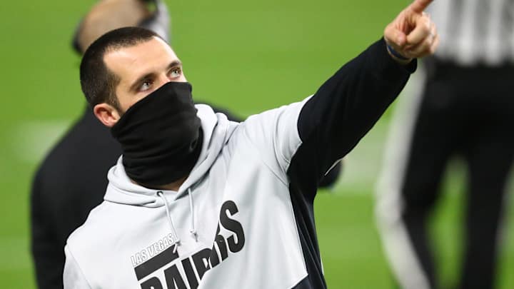 Evaluating Derek Carr’s Season