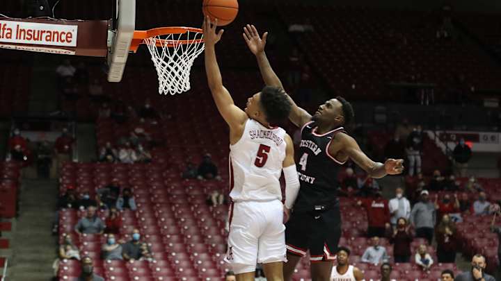 Alabama Basketball Falls to Western Kentucky, 73-71