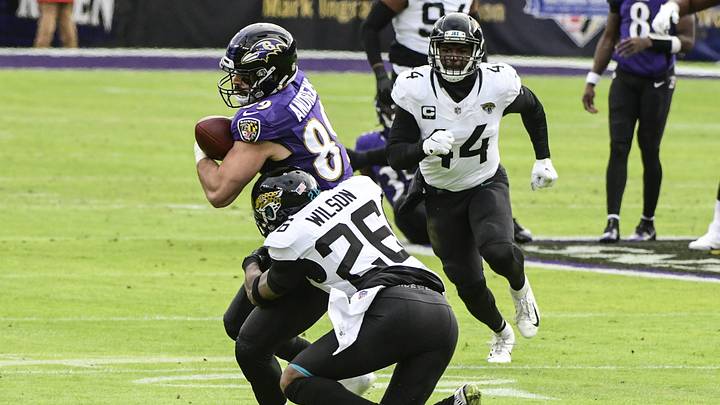 Jaguars Limp Into Halftime, Trail Ravens 26-0 Jaguars Limp Into Halftime, Trail Ravens 26-0