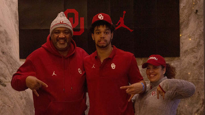Caleb Williams on Signing Day, Oklahoma's Haul, Murray vs. Hurts and More