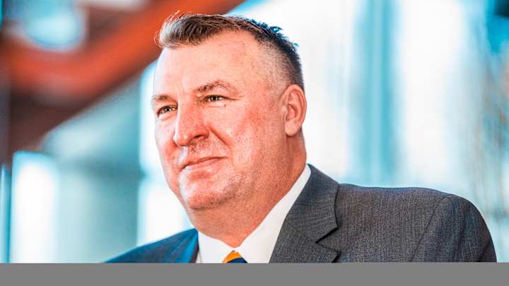 VIDEO: Illini Head Coach Bret Bielema Introductory Media Conference