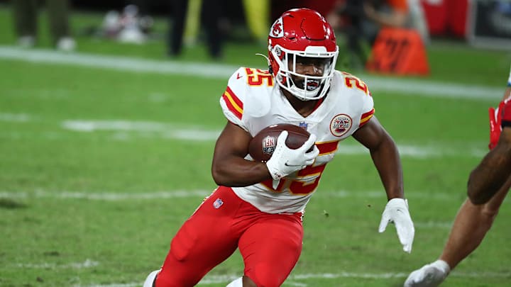 Andy Reid Updates Clyde Edwards-Helaire’s Status for Sunday vs. Steelers