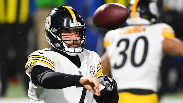 Report: Steelers' Ben Roethlisberger Plans to Return in 2021