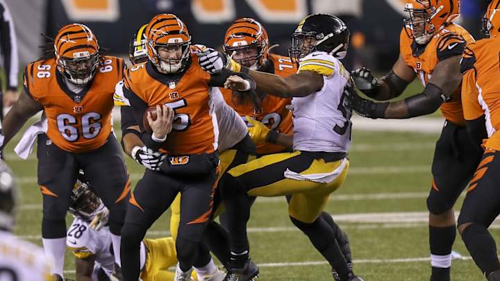 Watch: Ryan Finley Runs for 23-Yard Touchdown to Give Bengals 24-10 Lead Over Steelers