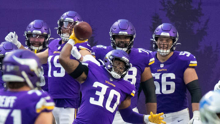 Vikings-Saints Final Injury Report: Updates on Troy Dye, Todd Davis, C.J. Ham