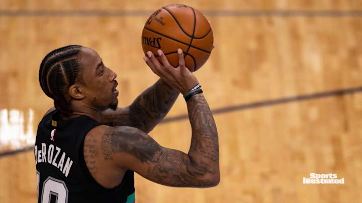 NBA Opening Night: USC Alumni DeRozan, Vucevic Secure Wins NBA Opening Night: USC Alumni DeRozan, Vucevic Secure Wins