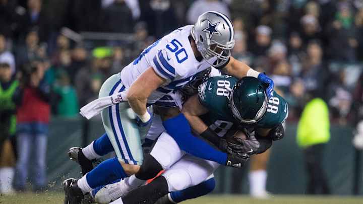 Now 34, and having battled numerous injuries, former Penn State LB Sean Lee plays on