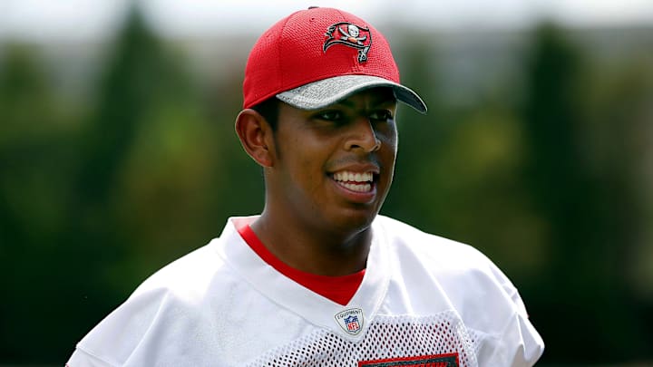 Roberto Aguayo's (Kind of) Return to the NFL