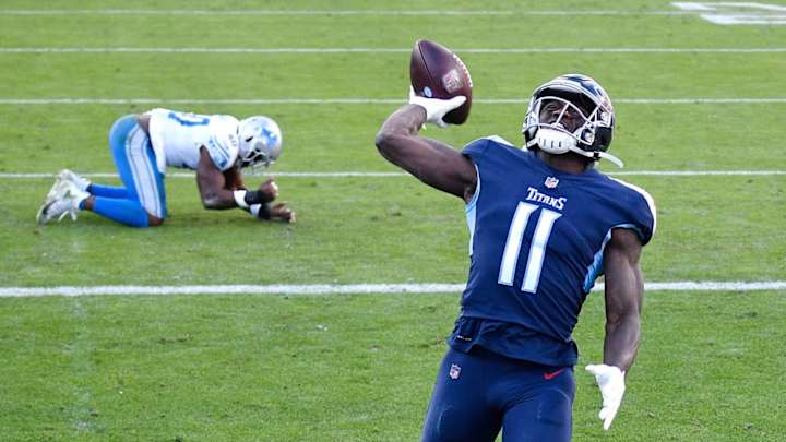 Brown Says His Touchdown Toss is Retired