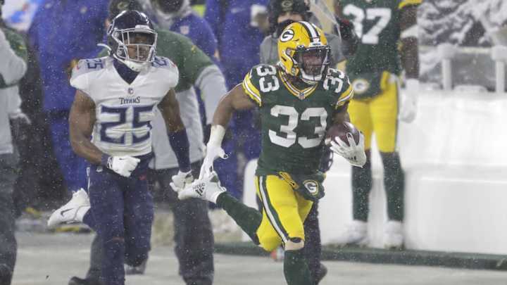 Bad Calls Part of Bad Night at Green Bay