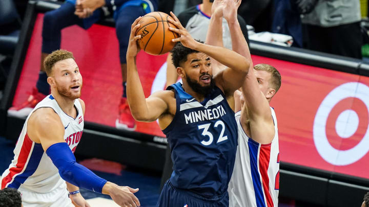 Karl-Anthony Towns Out at Least One Week After Wrist Injury Karl-Anthony Towns Out at Least One Week After Wrist Injury