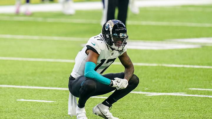 Chark and Robinson Among Six Jaguars' Inactives Vs. Colts