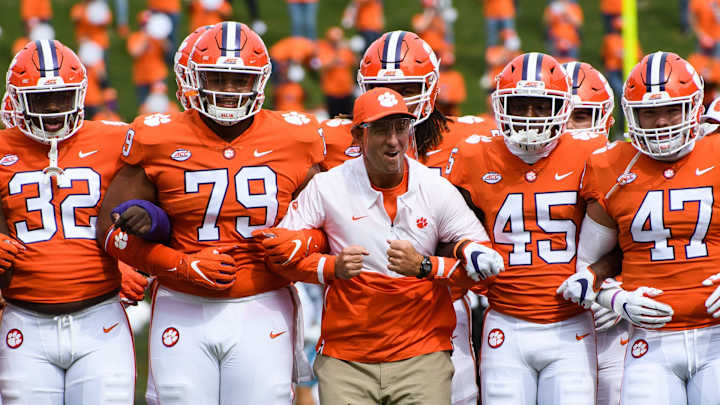 Dabo Swinney Offers Lengthy Explanation for Ranking Ohio State No. 11 in His Final Coaches' Poll