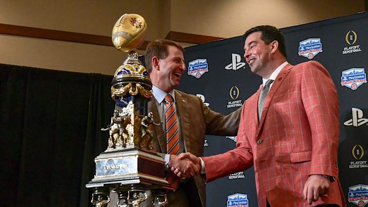 Clemson's Xavier Thomas' Status Remains In Doubt For Ohio State