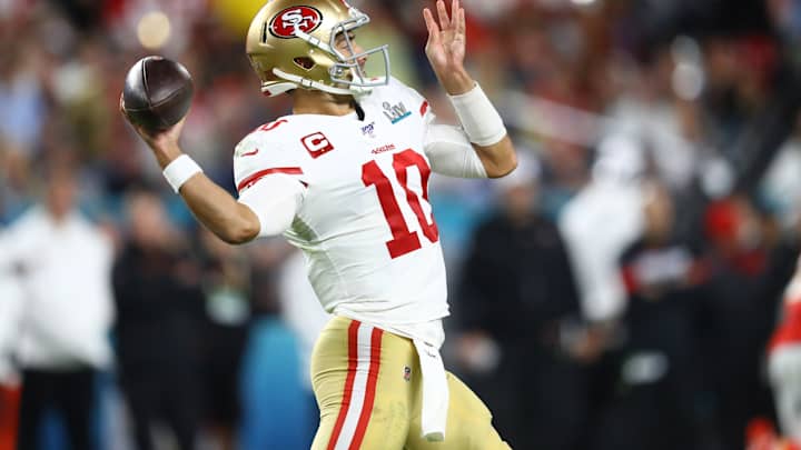 Kyle Shanahan: "I do believe Jimmy's going to be our quarterback next year."