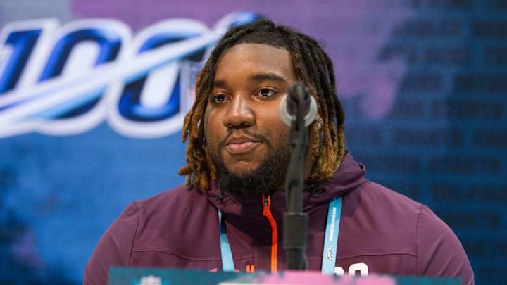 Jaguars Claim 2nd-Year OL Derwin Gray Off Waivers From Steelers