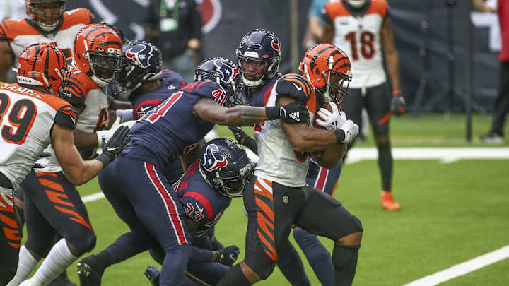 Podcast: The Bengals' In-Game Adjustments and Mock Draft Monday