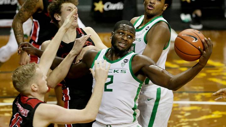 Pac-12 Basketball Preview: A Tight Race Looms; Cal Hopes to Escape Lower Division