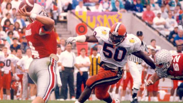 Throwback Thursday: Syracuse Tops Ohio State in 1992 Hall of Fame Bowl