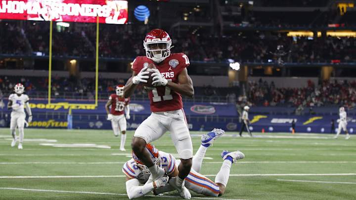 Gators Struggle Mightily, Down 31-13 Against Oklahoma at Halftime Gators Struggle Mightily, Down 31-13 Against Oklahoma at Halftime