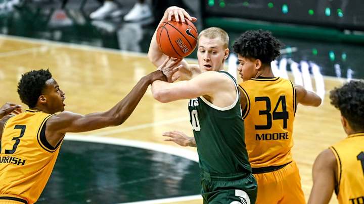 Spartan Nation Mailbag: MSU Basketball Bright Spots, Struggles, and more