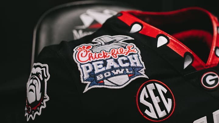 LIVE Updates: Cincinnati vs. Georgia LIVE Updates: Cincinnati vs. Georgia