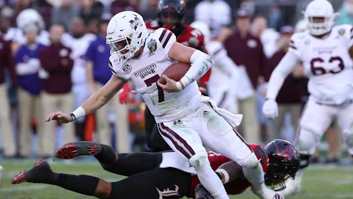 Panthers Activate QB Tommy Stevens in Series of Saturday Transactions Panthers Activate QB Tommy Stevens in Series of Saturday Transactions