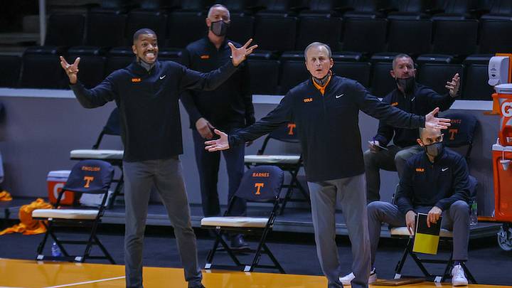 Tide Hand Vols First Loss of the Season Tide Hand Vols First Loss of the Season