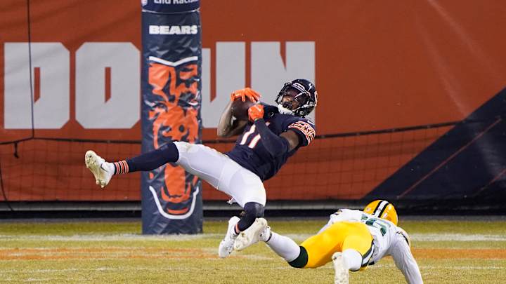 Injuries to Roquan Smith, Darnell Mooney Test Bears Depth