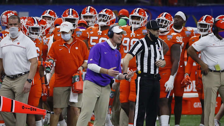 Venables, You Have a Problem: Clemson Defense Getting Shelled in Playoff Games Venables, You Have a Problem: Clemson Defense Getting Shelled in Playoff Games