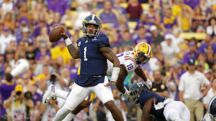 Georgia Southern Transfer QB Shai Werts Commits to Louisville Georgia Southern Transfer QB Shai Werts Commits to Louisville