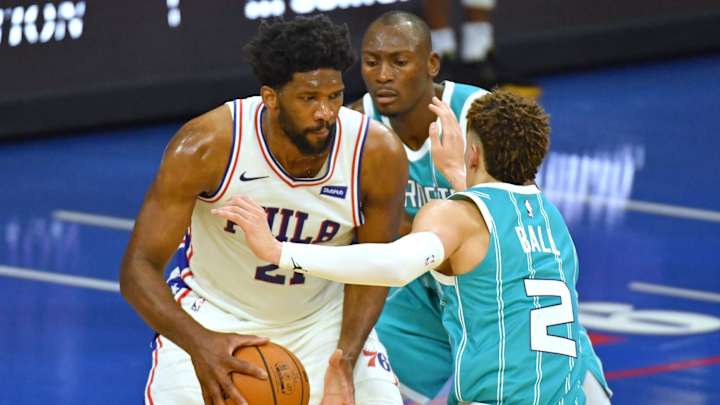 Sixers' Joel Embiid, Danny Green Cleared COVID-19 Protocol Saturday